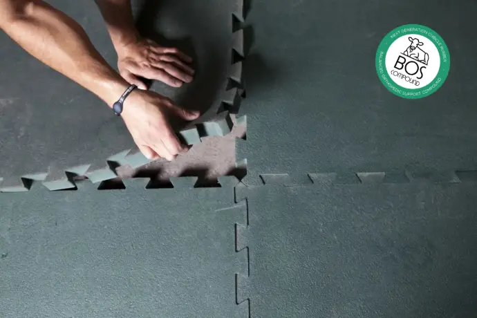 Green Interlocking Parlour