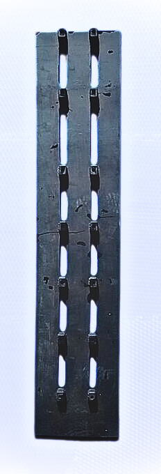 C08 130/6'9" - 2.06m Slatted Rubber 